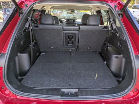 Used 2024 Mitsubishi Outlander SE image 13