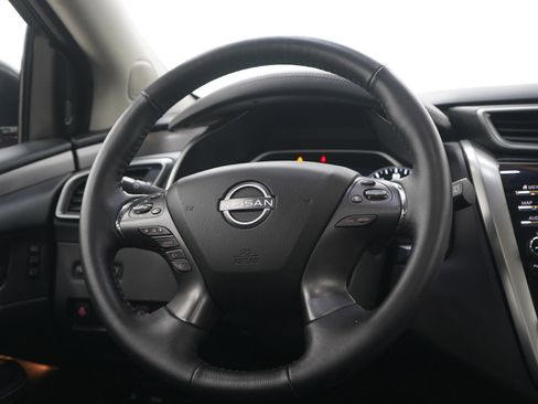 Used 2024 Nissan Murano SL image 17