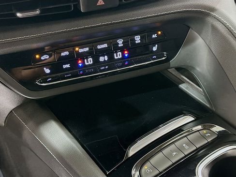 Used 2022 Buick Envision Preferred image 16