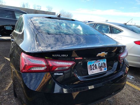 Used 2021 Chevrolet Malibu LT image 5