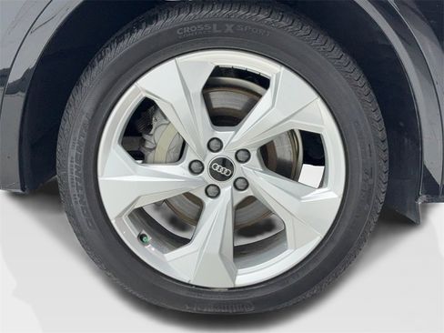 Used 2024 Audi Q5 2.0T Premium w/ Convenience Package image 54