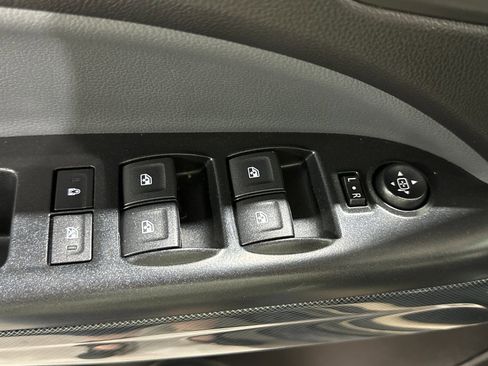 Used 2021 Chevrolet Colorado Z71 image 17