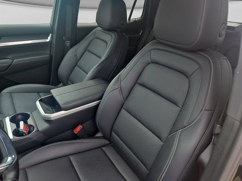 Used 2026 GMC Terrain Elevation w/ Elevation Premium Package AWD/4WD image 24