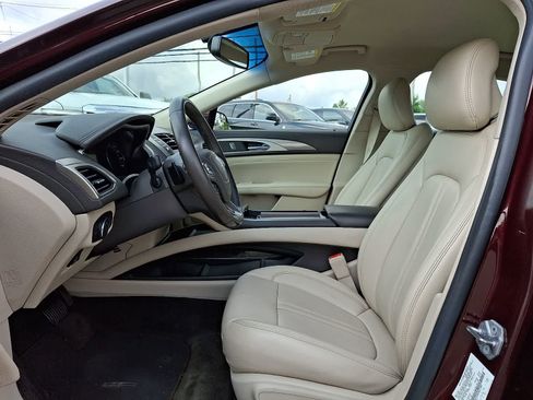 Used 2018 Lincoln MKZ Premiere FWD image 15