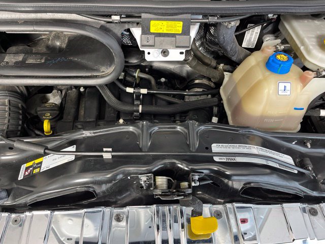 Used 2025 RAM ProMaster 2500 w/ U-Haul Equipment Group FWD image 35