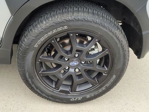 Used 2025 Subaru Crosstrek 2.5i Wilderness w/ Crosstrek Mirror Package image 22