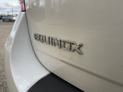 Used 2017 Chevrolet Equinox LT w/ Convenience Package image 25