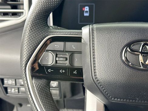 Used 2024 Toyota Tundra Platinum image 17