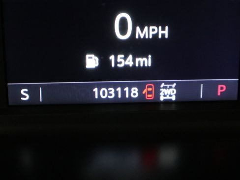 Used 2021 Chevrolet Silverado 1500 LT image 19