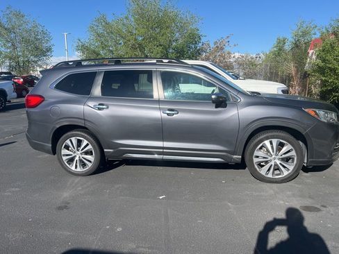 Used 2021 Subaru Ascent Touring image 8