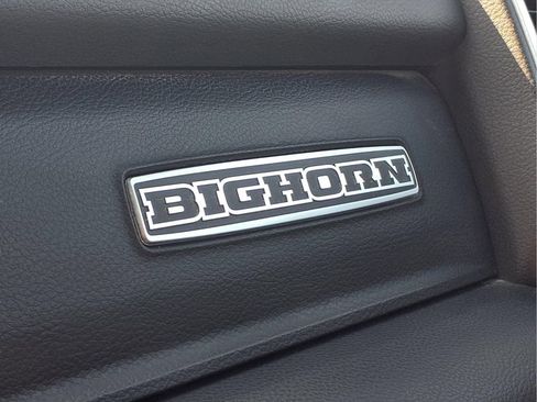 Used 2024 RAM 2500 Big Horn AWD/4WD image 30