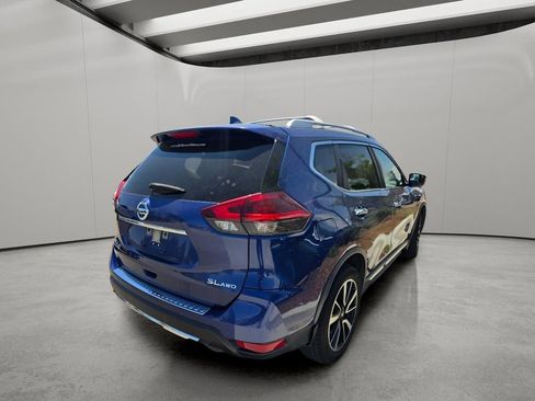 Used 2018 Nissan Rogue SL w/ Premium Package AWD/4WD image 10