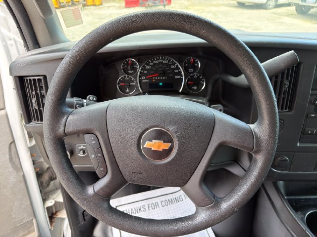 Used 2017 Chevrolet Express 3500 RWD image 11