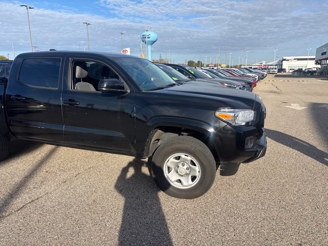 Certified 2023 Toyota Tacoma SR AWD/4WD image 9