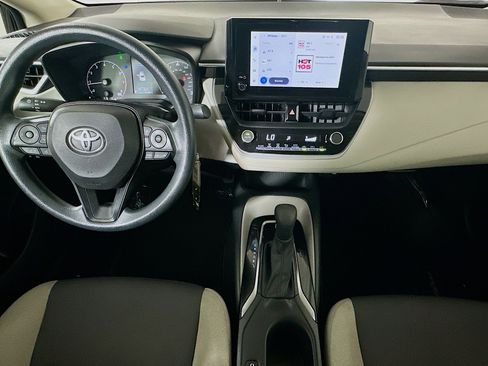 Used 2024 Toyota Corolla LE image 26
