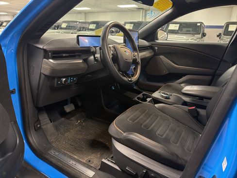 Used 2022 Ford Mustang Mach-E GT image 9