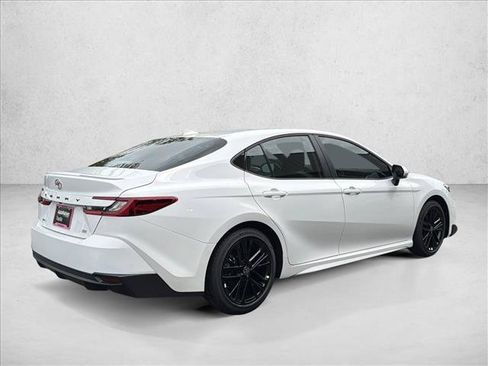 New 2026 Toyota Camry SE FWD image 5