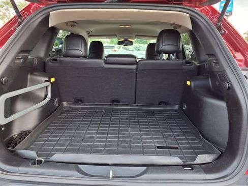 Used 2016 Jeep Cherokee Limited AWD/4WD image 22