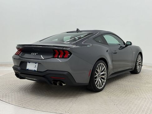 Used 2026 Ford Mustang GT Premium RWD image 9