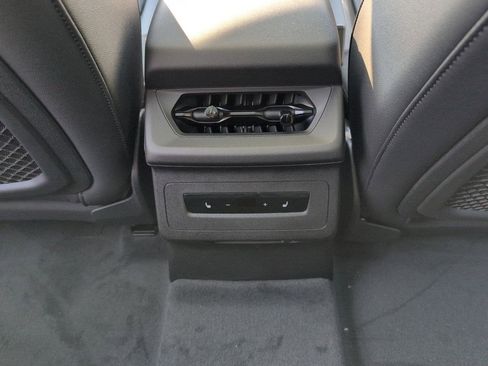 New 2025 Audi A6 e-tron Premium Plus image 21