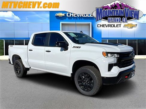 New 2026 Chevrolet Silverado 1500 LT Trail Boss w/ Convenience Package II image 1