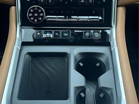 New 2026 Nissan Armada Platinum Reserve image 12