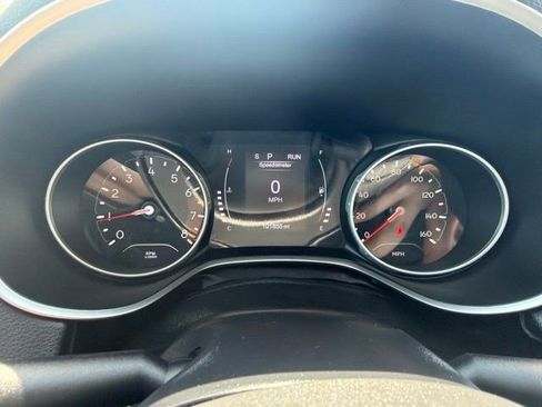 Used 2021 Jeep Compass Latitude AWD/4WD image 26
