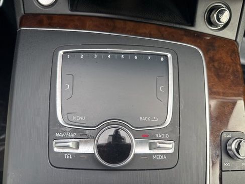 Used 2018 Audi Q5 2.0T Premium Plus w/ Premium Plus Package image 28