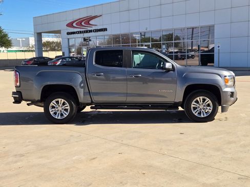 Used 2019 GMC Canyon SLE w/ Elevation Edition image 2
