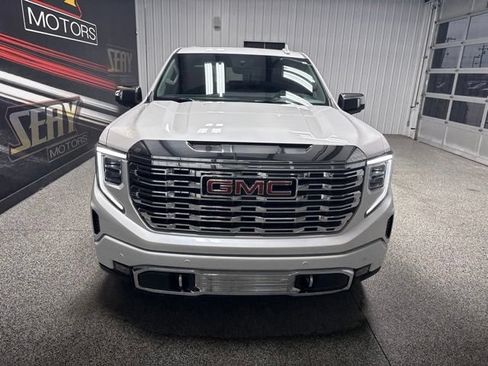 Used 2023 GMC Sierra 1500 Denali w/ Technology Package AWD/4WD image 30