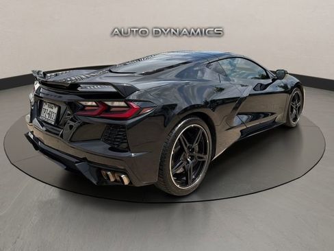 Used 2023 Chevrolet Corvette Stingray Coupe w/ Z51 Performance Package RWD image 5