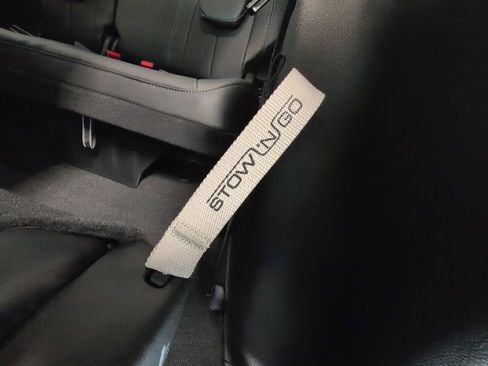 New 2026 Chrysler Pacifica Select image 31