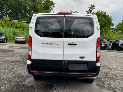Used 2025 Ford Transit 250 Low Roof w/ Exterior Upgrade Package RWD image 4