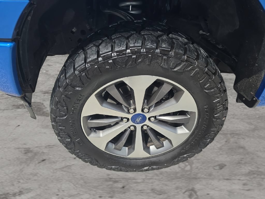 Used 2019 Ford F150 XL w/ Equipment Group 101A Mid AWD/4WD image 9