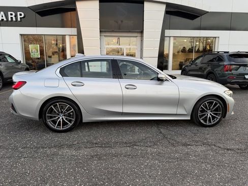 Used 2019 BMW 330i xDrive Sedan w/ Driving Assistance Package image 6