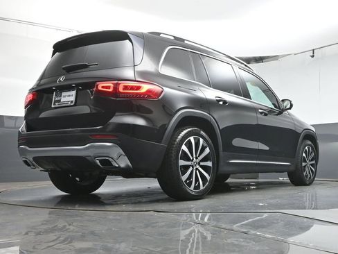 Used 2020 Mercedes-Benz GLB 250 GLB 250 w/ Premium Package image 36