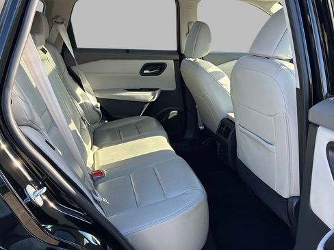 Used 2023 Nissan Rogue SL w/ SL Premium Package AWD/4WD image 10