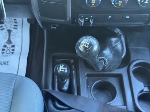 Used 2018 RAM 2500 Tradesman w/ Chrome Appearance Group AWD/4WD image 27