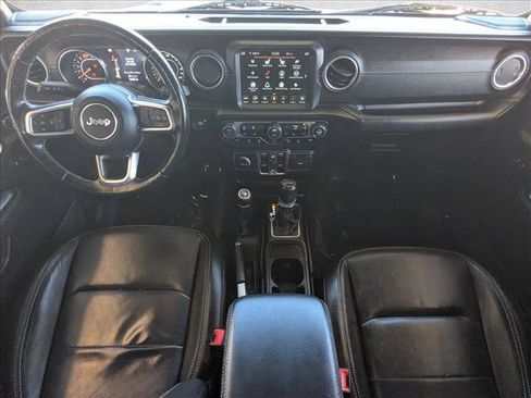 Used 2020 Jeep Wrangler Unlimited Sahara AWD/4WD image 18
