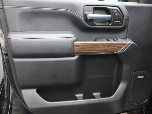 Used 2023 Chevrolet Silverado 2500 High Country w/ Z71 Off-Road Package AWD/4WD image 15
