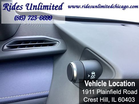 Used 2019 Lexus UX 250h w/ Premium Package AWD/4WD image 23