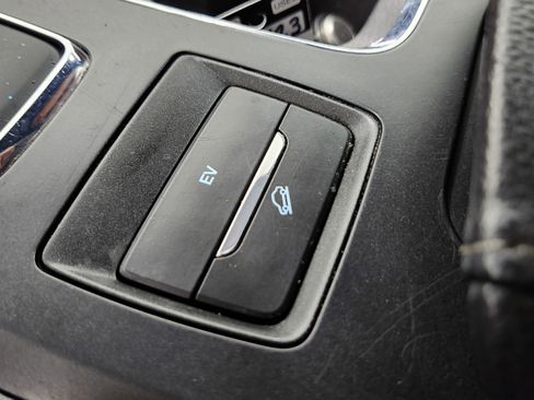 Used 2019 Ford Fusion Energi Titanium image 35