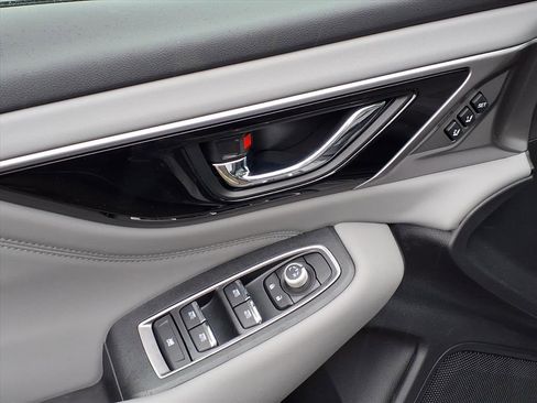 New 2025 Subaru Legacy Limited image 4