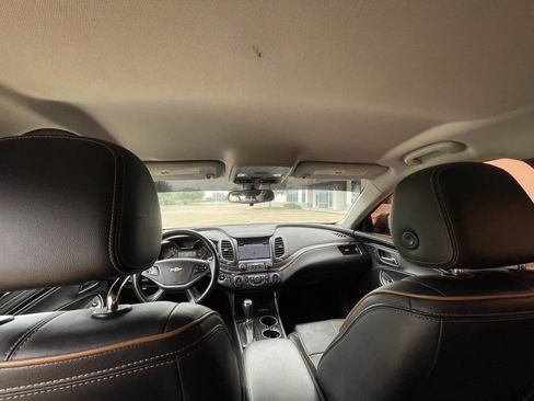 Used 2019 Chevrolet Impala Premier FWD image 17
