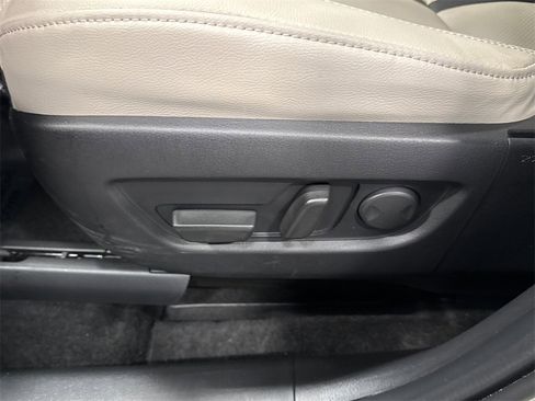 Certified 2025 MAZDA CX-90 Plug-In Hybrid w/ Preferred image 28