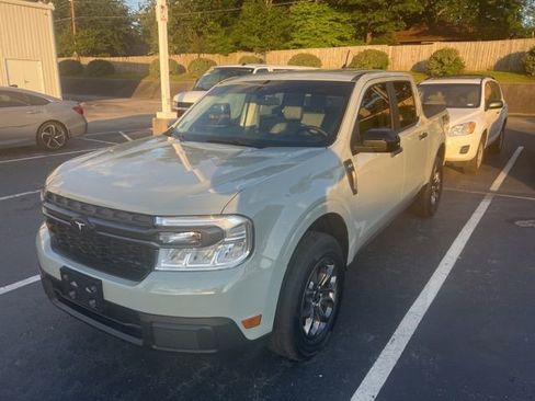 Used 2024 Ford Maverick XLT w/ XLT Luxury Package FWD image 3