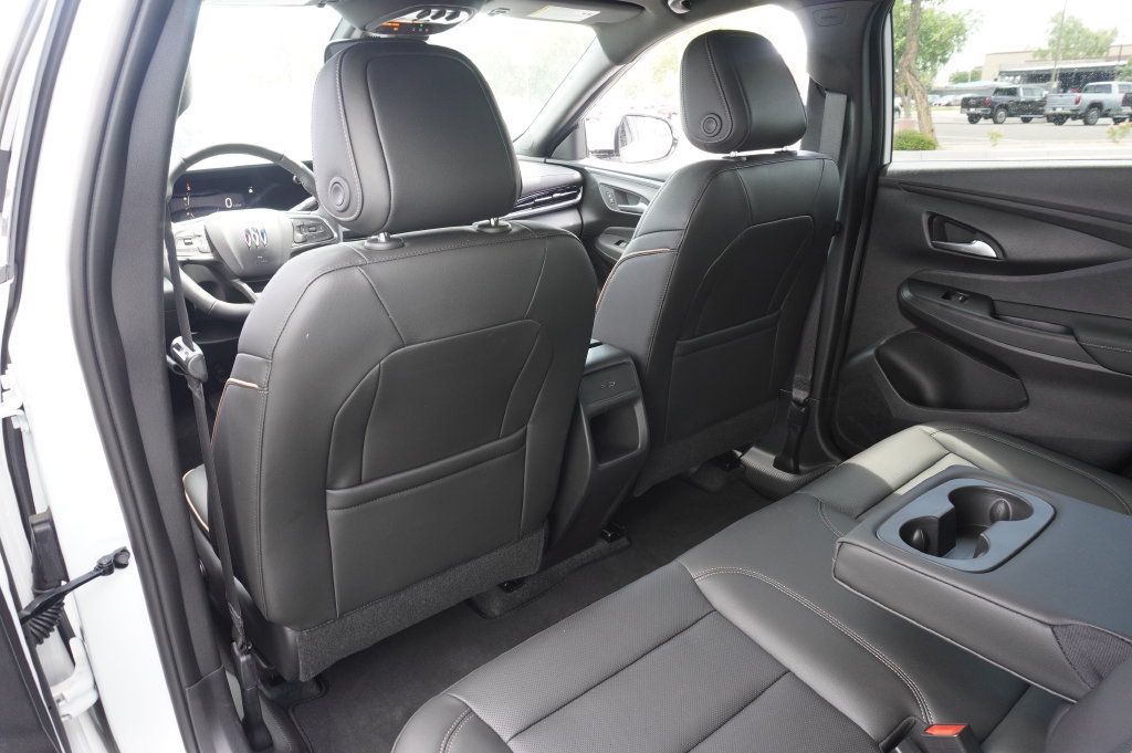 New 2026 Buick Envista Sport Touring FWD image 11