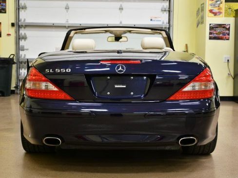 Used 2008 Mercedes-Benz SL 550 w/ P1 Pkg image 18