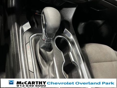 Used 2023 Chevrolet Traverse LT image 19