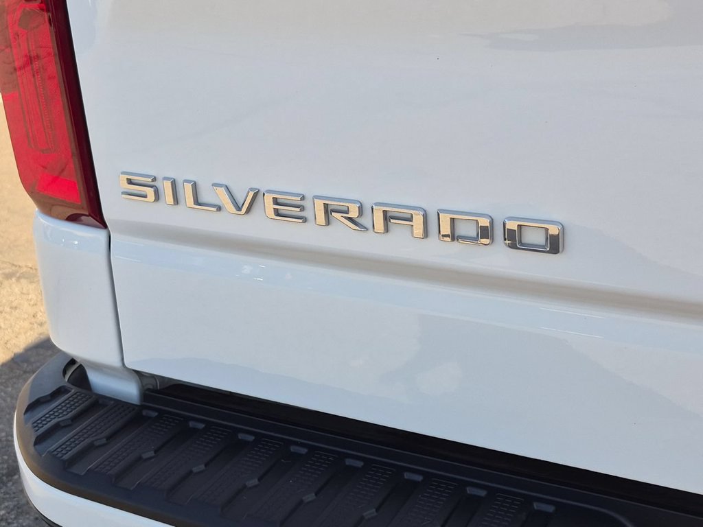 Used 2026 Chevrolet Silverado 1500 RST RWD image 32